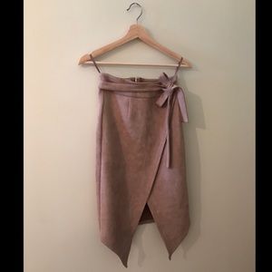 Akira Nude skirt size S
